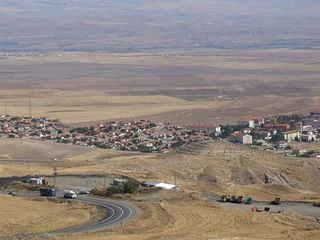 Çiçek Dağı Konumu ve Özellikleri